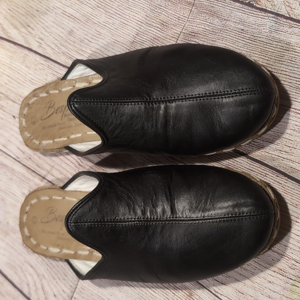 Bespoky hand made in Turkey Women's black leather mule slippers size 41